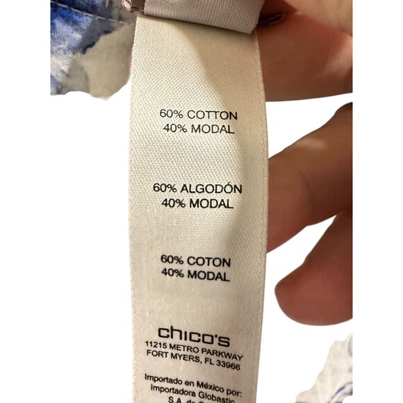 👗 2/$30 👗 Chicos Reversible Sleeveless Tank Top Size M Blue Floral & Striped C - Picture 7 of 9